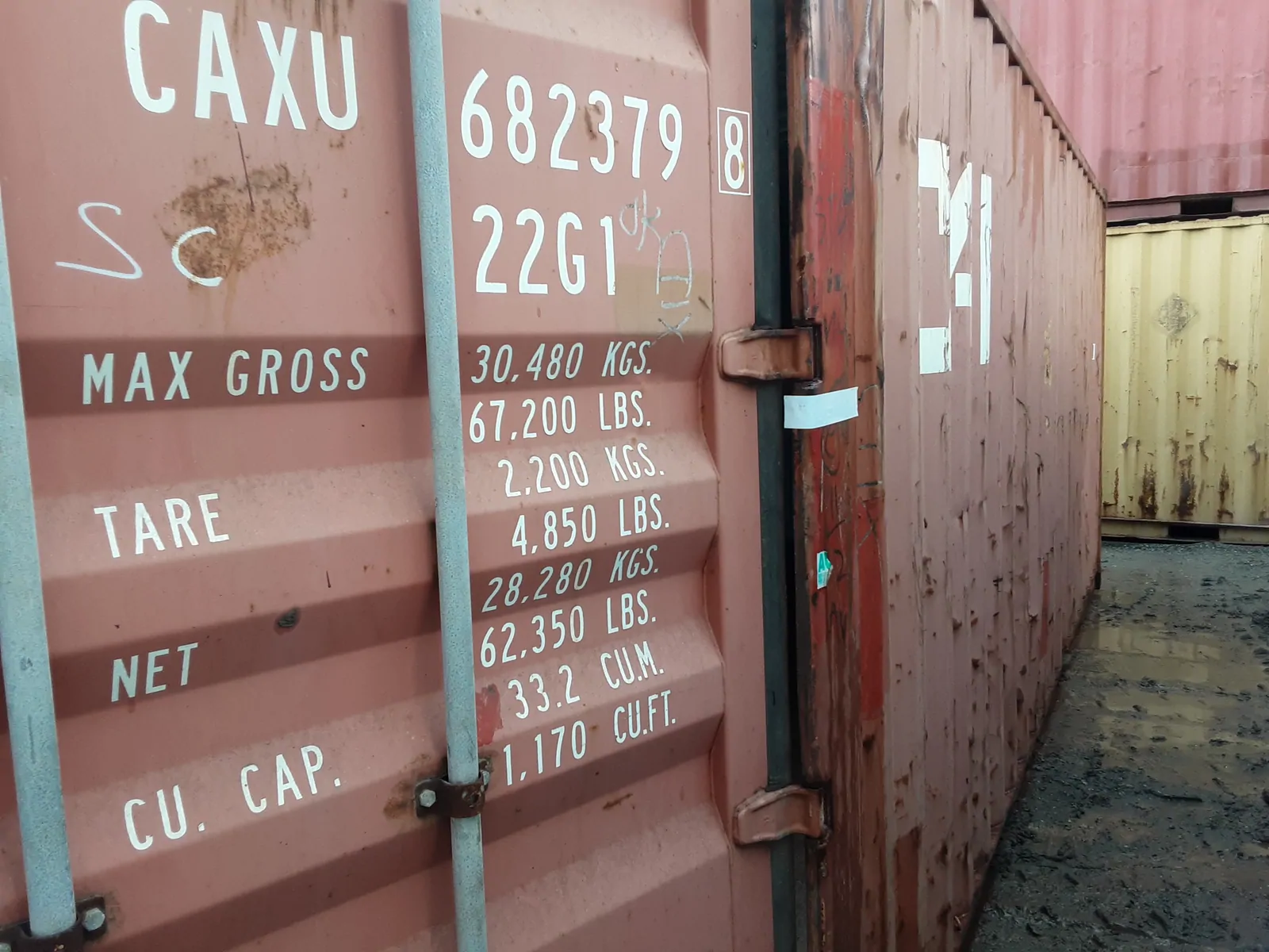 Grain, seed and fodder in a steel box